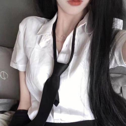 女友日